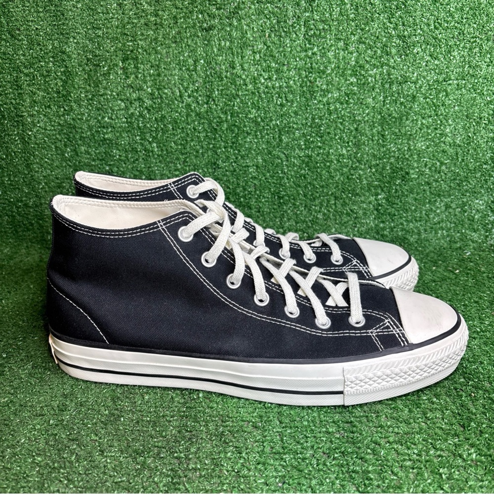 Black And White Classic Style Mid-Top CONS CTAS Converse Pro Men's Size 11